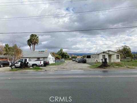 Columbia, HEMET, CA 92544