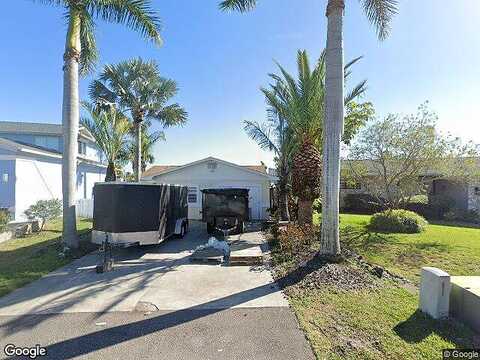 180Th, REDINGTON SHORES, FL 33708