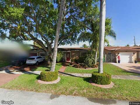 174Th, HIALEAH, FL 33015