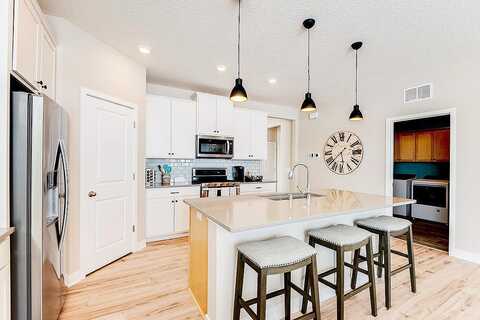 131St Avenue Ne, Blaine, MN 55449