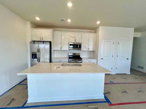 Isla Way, Rogers, MN 55374