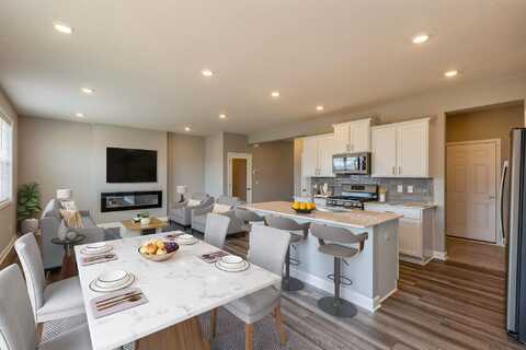 Isla Way, Rogers, MN 55374