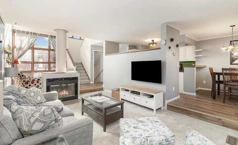 Spencer Road W, Saint Paul, MN 55108