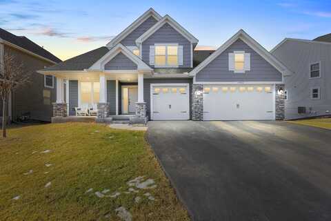 Ne Jewell Circle, Blaine, MN 55449