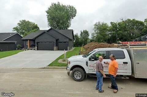 Bellflower Lane Ne, Owatonna, MN 55060