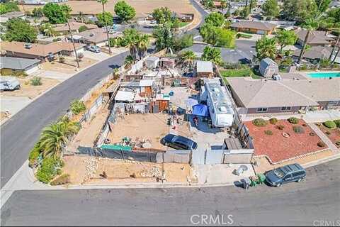 Nona, HEMET, CA 92544