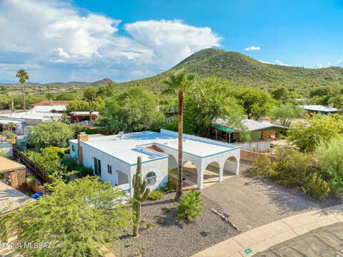 Calle Paraiso, TUCSON, AZ 85745