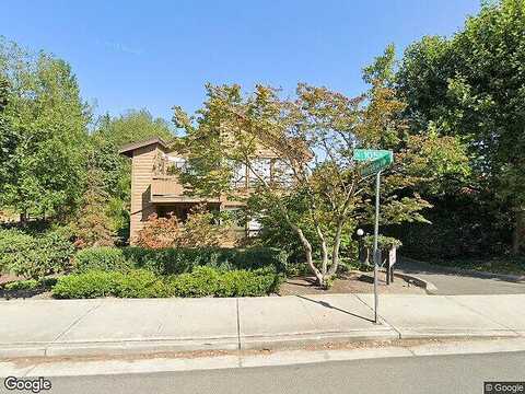 105Th, SEATTLE, WA 98133
