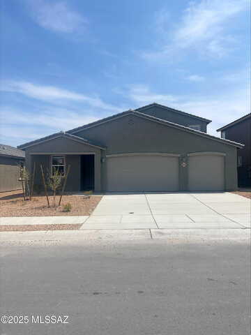 S Charles Young Way, Vail, AZ 85641