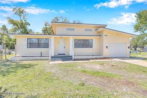 Denham E Road, Jacksonville, FL 32208