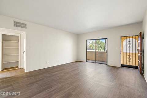 N Valley View Road #219, Tucson, AZ 85718