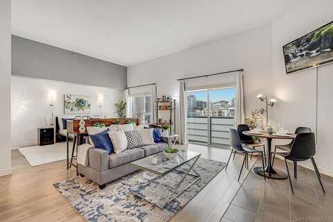 15Th, SAN DIEGO, CA 92101