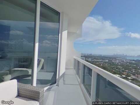 Collins, MIAMI BEACH, FL 33140