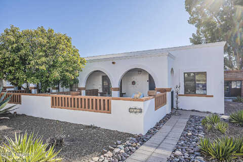 S Paseo Quinta #D, Green Valley, AZ 85614