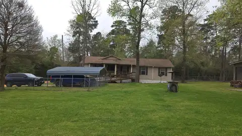 Glenda, LIVINGSTON, TX 77351