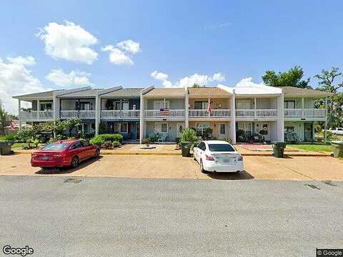 E 3Rd Street, Lynn Haven, FL 32444