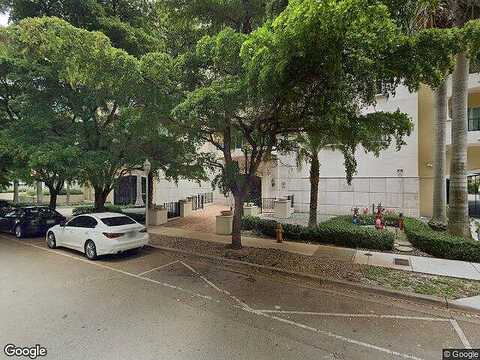 Calabria, CORAL GABLES, FL 33134