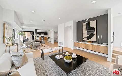N Normandie Avenue #D, Los Angeles, CA 90027