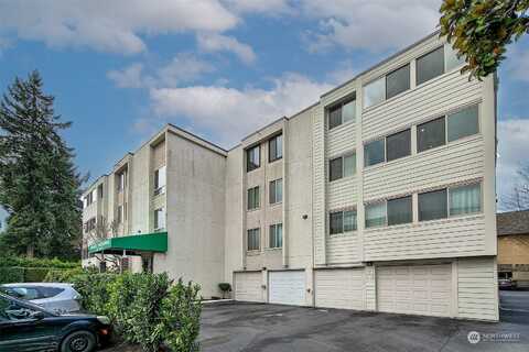 132Nd, SEATTLE, WA 98133