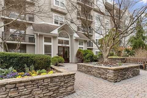 River Green Drive Nw #1302, Atlanta, GA 30327