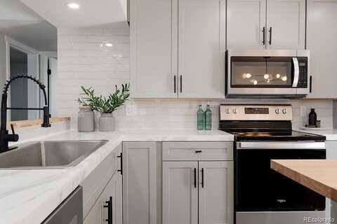 Stuart Street, Denver, CO 80204