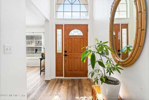 Cape Elizabeth W Court, Jacksonville, FL 32277
