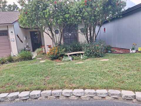 Bluebird W, Orange Park, FL 32073