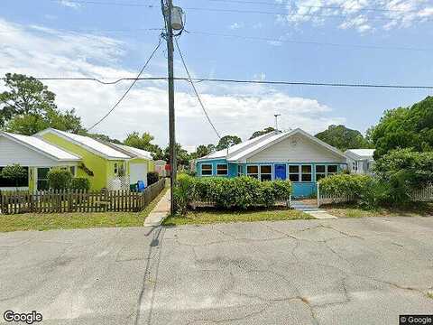Parker Ave, Lanark Village, FL 32323