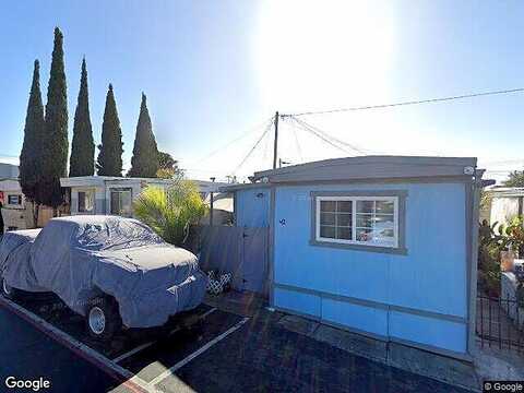 Hollister #54, San Diego, CA 91954