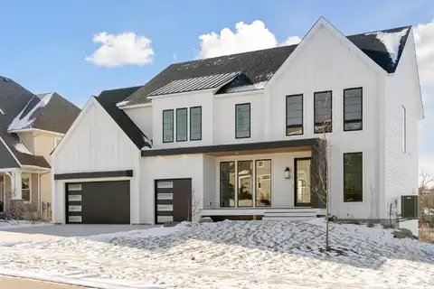 Brookside Drive, Chaska, MN 55318