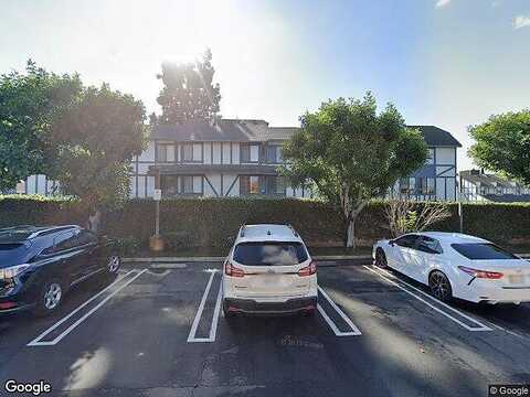 W Cheryllyn Ln, Anaheim, CA 92804