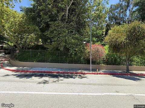 Cahuenga, LOS ANGELES, CA 90068
