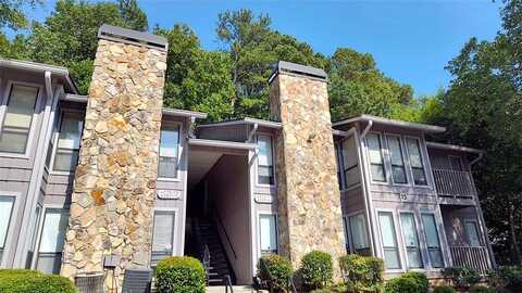 Woodridge Way, Tucker, GA 30084