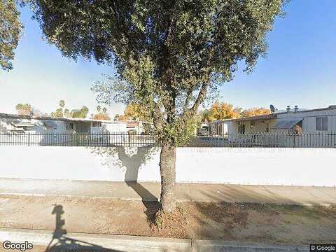 W Oakland Ave #G16, Hemet, CA 92543