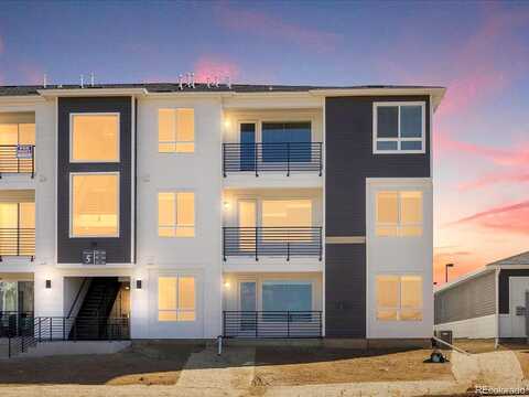 N Ceylon Street #302, Denver, CO 80249