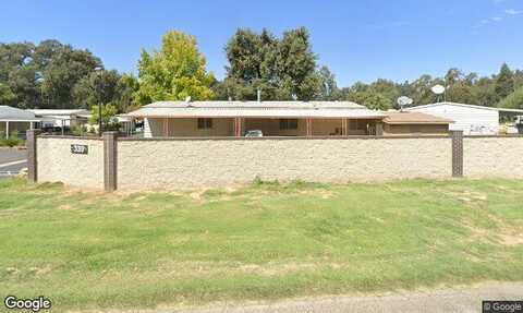 N Frankwood #9, Sanger, CA 93657