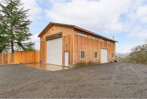 Circle, ROSEBURG, OR 97471