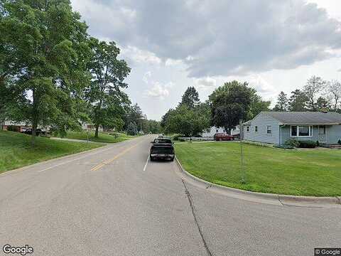 Eldridge Avenue W, Roseville, MN 55113