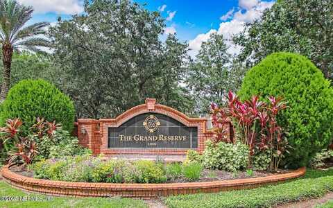 Sutton Park N Drive #211, Jacksonville, FL 32224