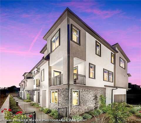 Florence Avenue, Santa Fe Springs, CA 90670