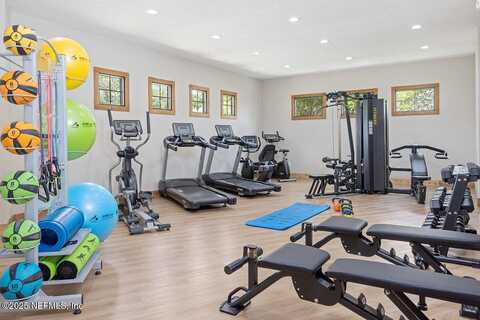 Panther Lake Parkway, Jacksonville, FL 32221