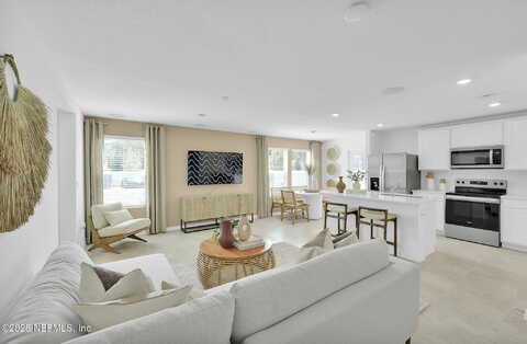 Treasure Oaks Court, Jacksonville, FL 32221