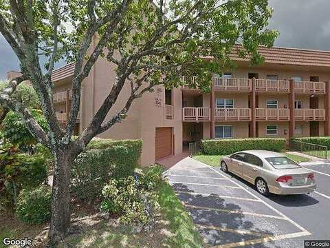 Sunrise Lakes Blvd, Sunrise, FL 33322