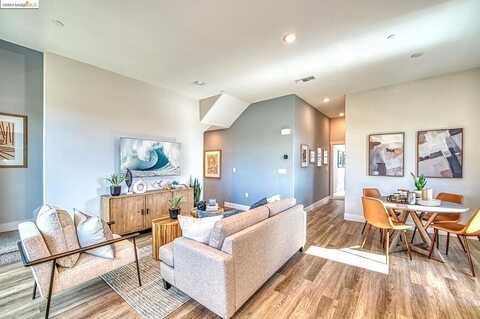 Somi #34, Hayward, CA 94544