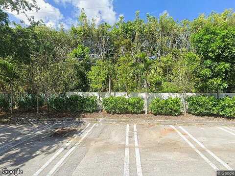 Brisata Cir, Boynton Beach, FL 33437
