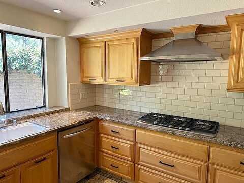 Huntington Lane #141, Fresno, CA 93721