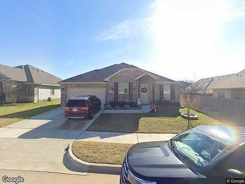 Oaktree Dr, Denton, TX 76209