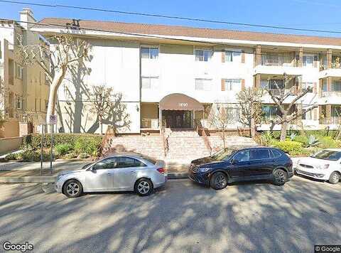 Camarillo St, Toluca Lake, CA 91602