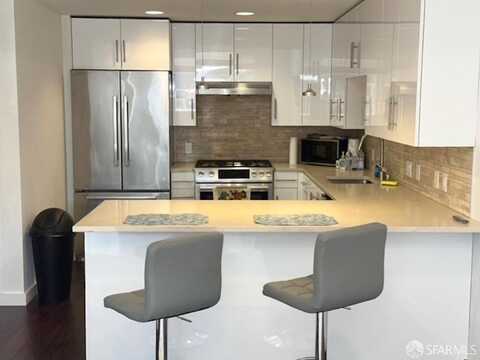 Innes Avenue #101, San Francisco, CA 94142