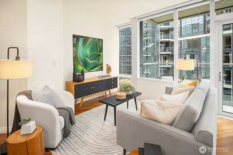 106Th, BELLEVUE, WA 98004